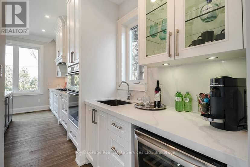 1211 Pinegrove Road — photo 9 of 37