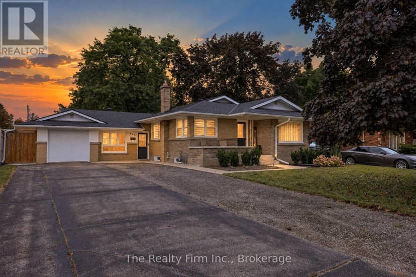 845 Sloane Street — photo 2 of 40