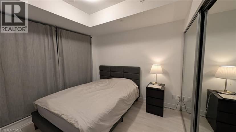 297 OAK WALK Drive Unit# 2204 — photo 31 of 33