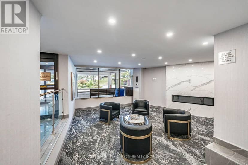 809 - 10 Edgecliffe Golfway, Toronto, photo 5