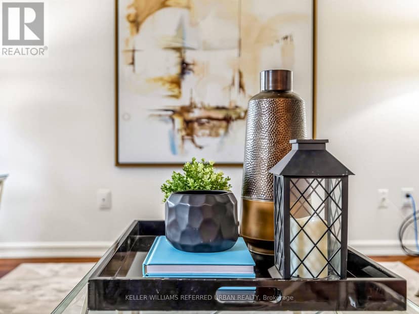 9 Tigerlily Court, Toronto, photo 6