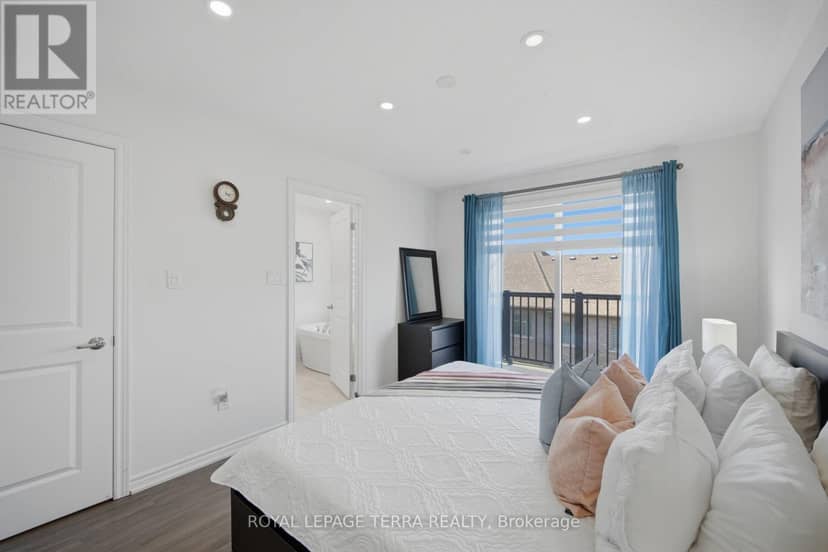 38 Hallmark Way — photo 18 of 40