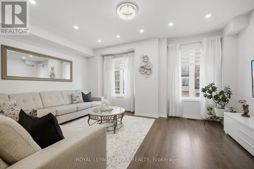 38 Hallmark Way, Whitby, photo 8