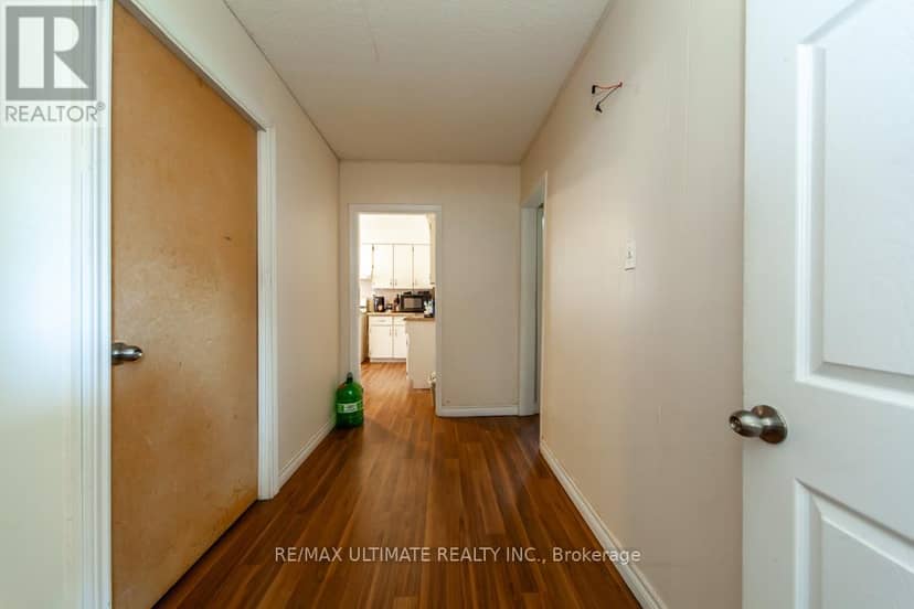 128 Elgin Street E — photo 28 of 40