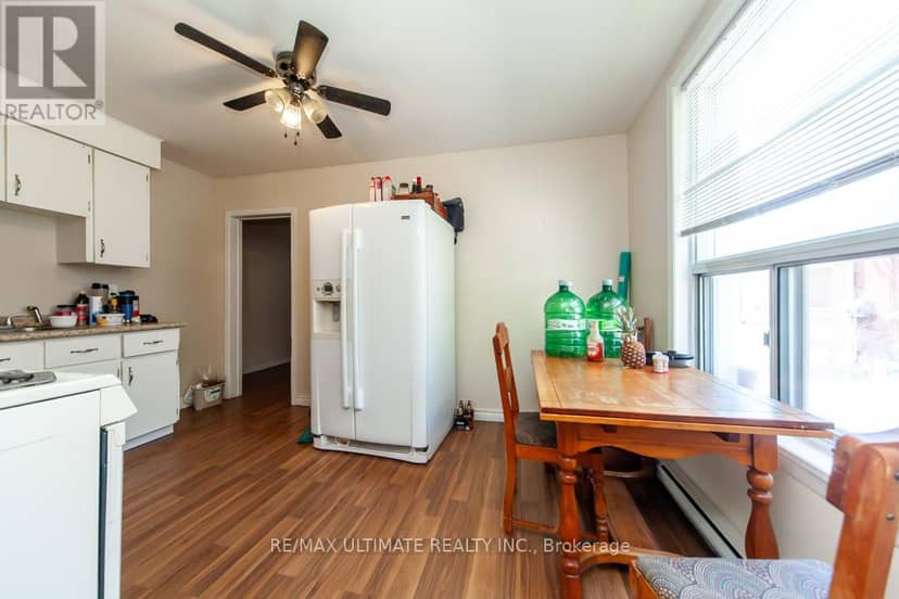 128 Elgin Street E — photo 32 of 40
