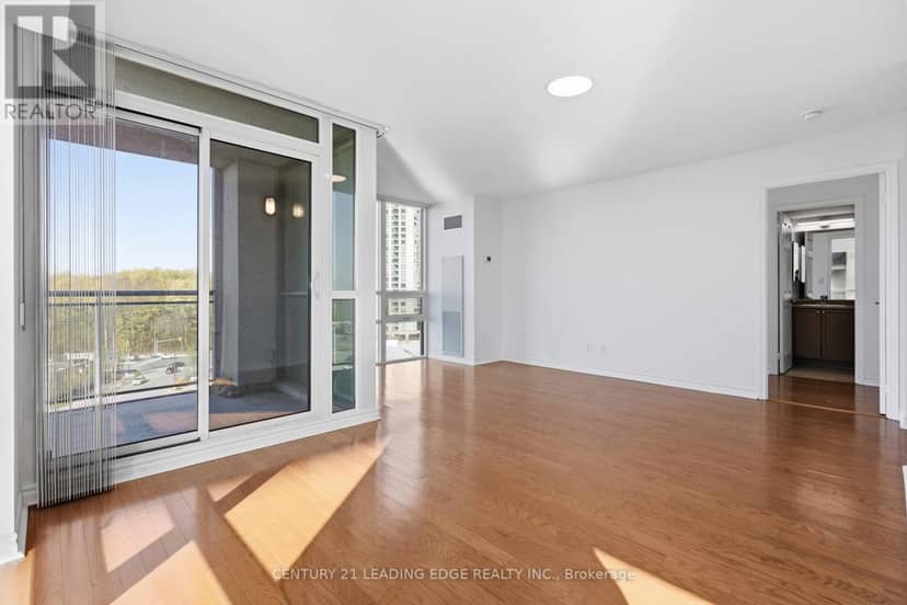 1109 - 88 Grangeway Avenue — photo 18 of 39