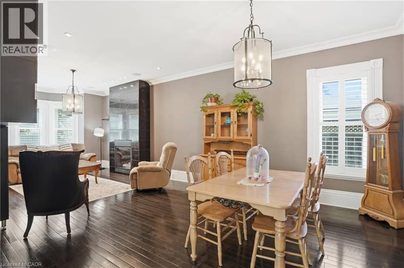 86 OAK Street — photo 7 of 22