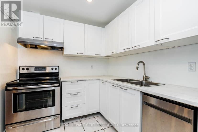PH15 - 155 Hillcrest Avenue — photo 13 of 40