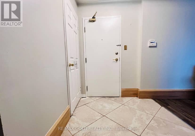 1504 - 10 Malta Avenue, Brampton, photo 4