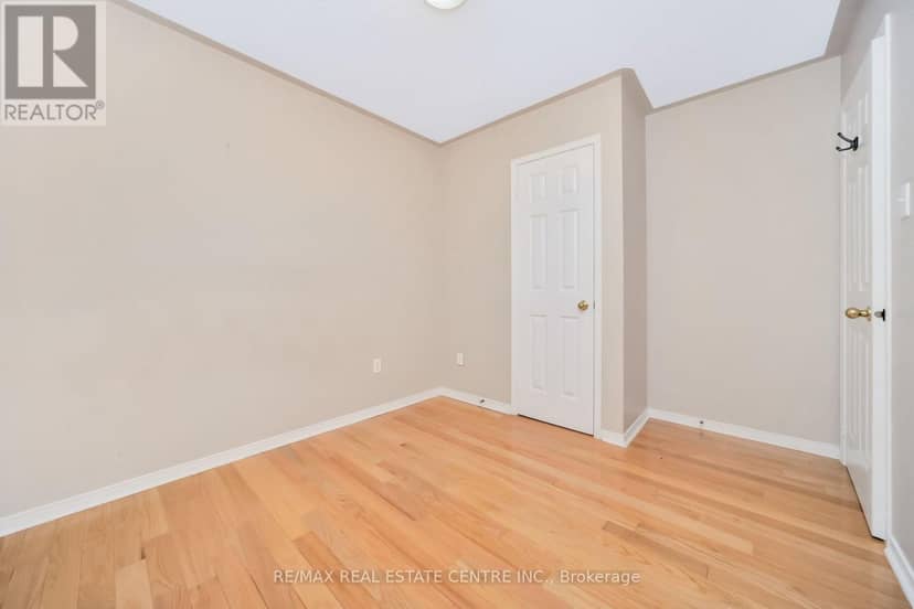 111 Springview Drive — photo 23 of 40