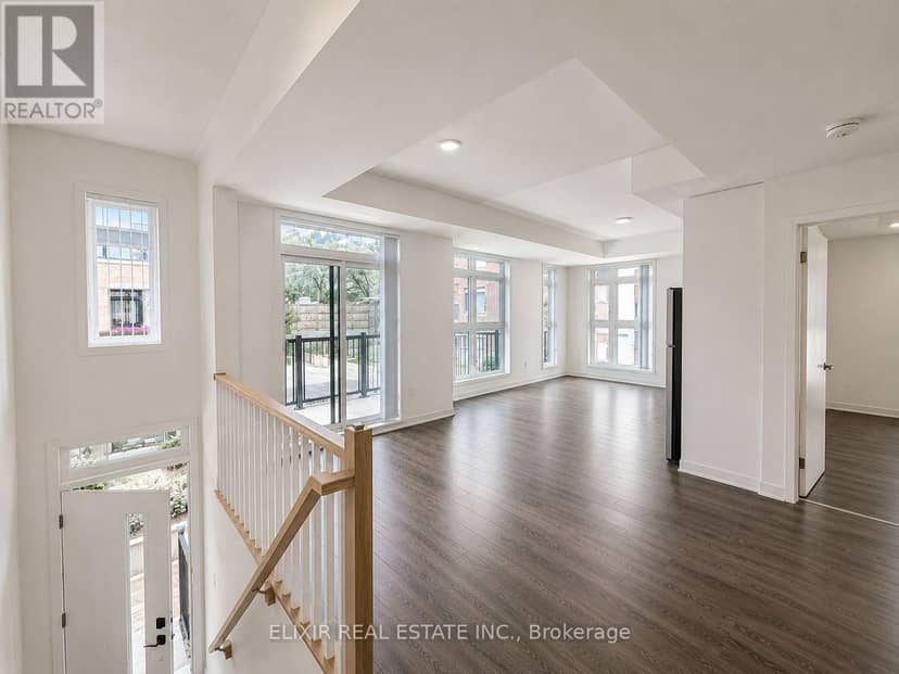 206 - 140 Canon Jackson Drive — photo 9 of 33