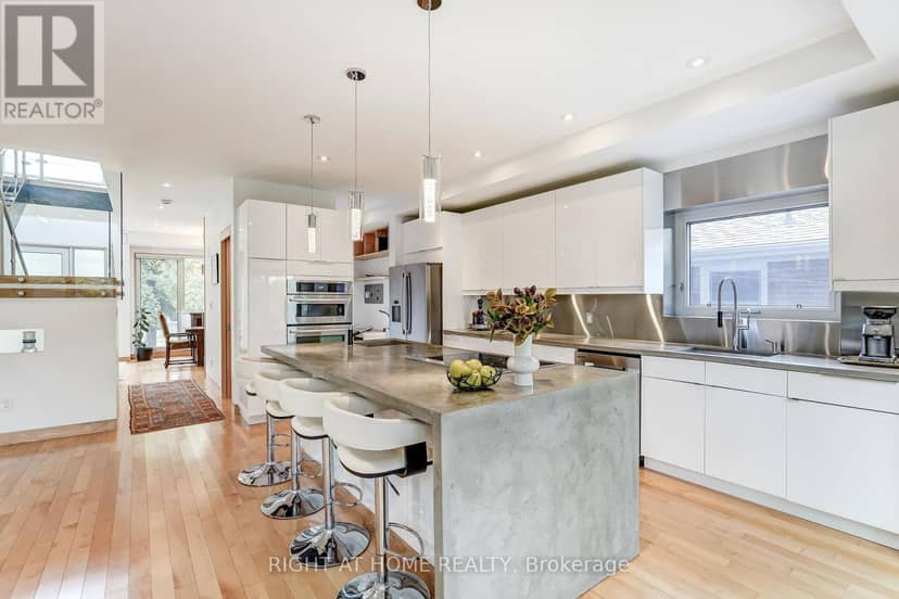 17 Ashfield Drive — photo 11 of 40