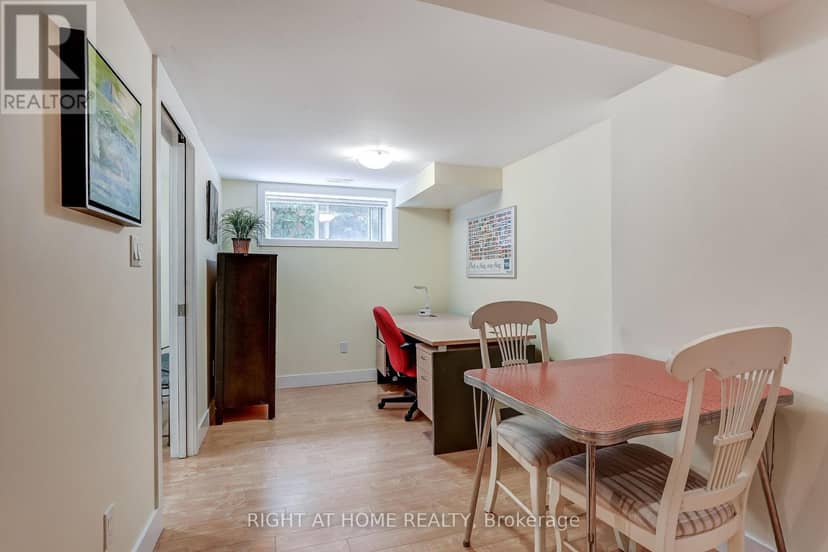 17 Ashfield Drive — photo 34 of 40