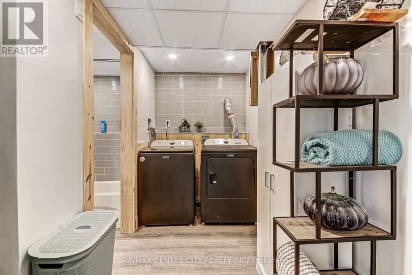 17 Rose Street — photo 17 of 31