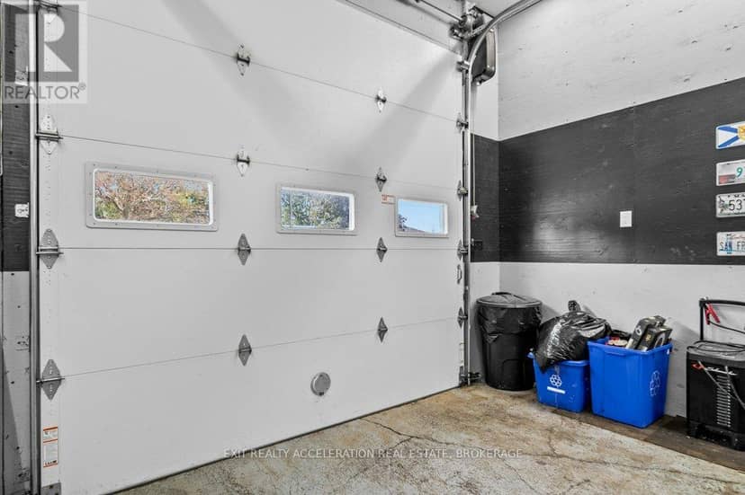 108 Dundas Street — photo 27 of 38