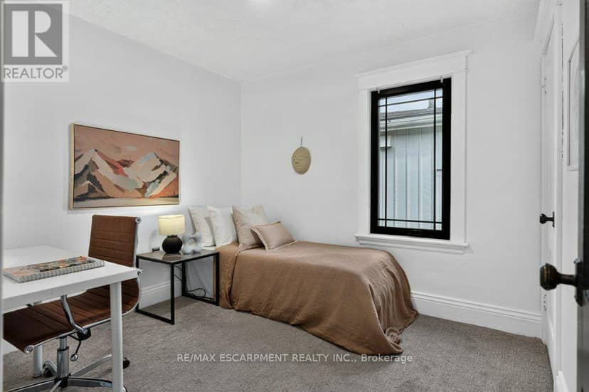 101 Cope Street — photo 31 of 40