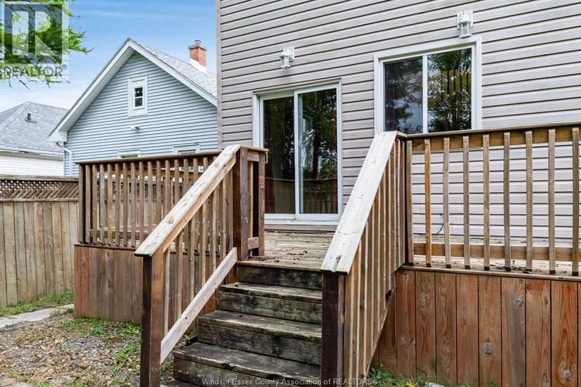 171 Edgar STREET — photo 34 of 36