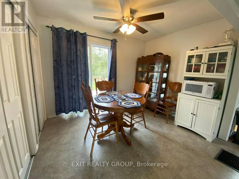 87 Bernard Long Road — photo 13 of 40