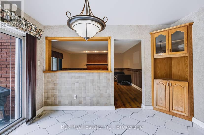793 Hewitt Drive — photo 15 of 40