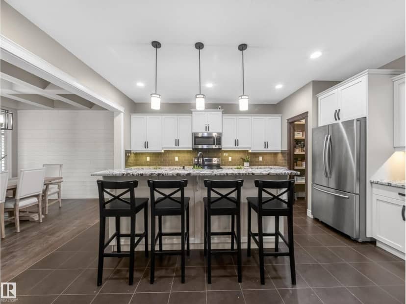 5608 Soleil Bv — photo 12 of 40