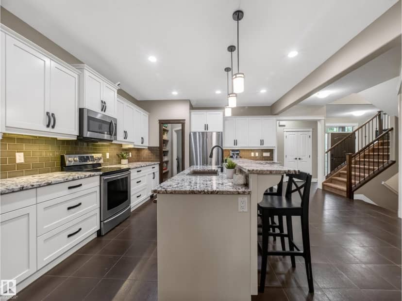 5608 Soleil Bv — photo 21 of 40