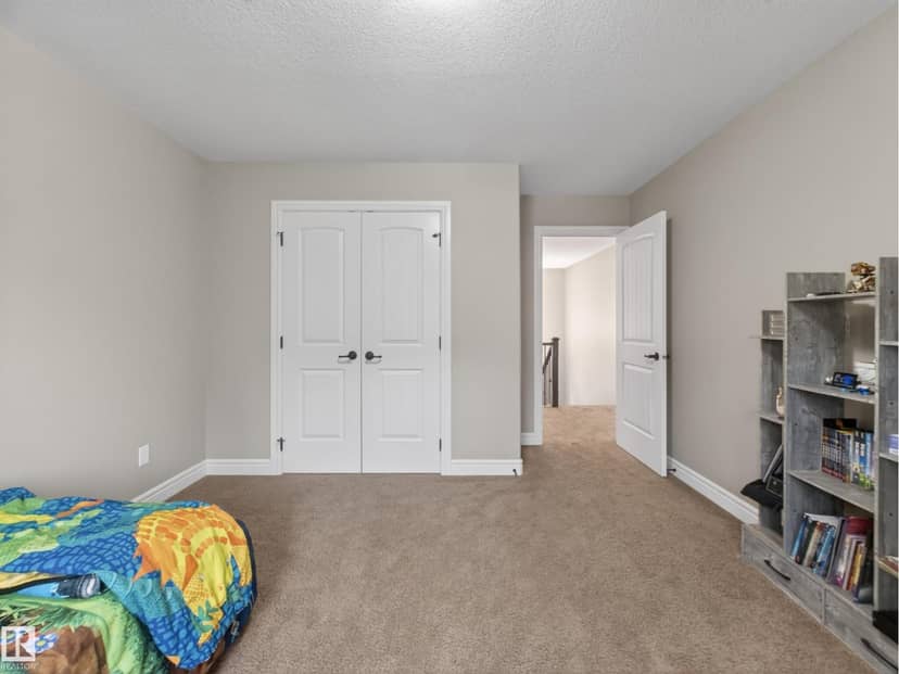 5608 Soleil Bv — photo 34 of 40