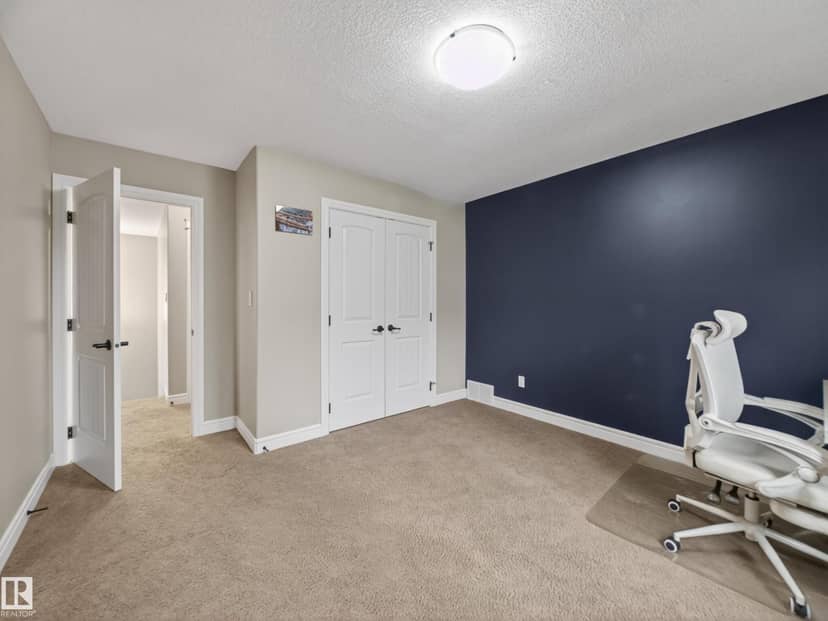 5608 Soleil Bv — photo 36 of 40
