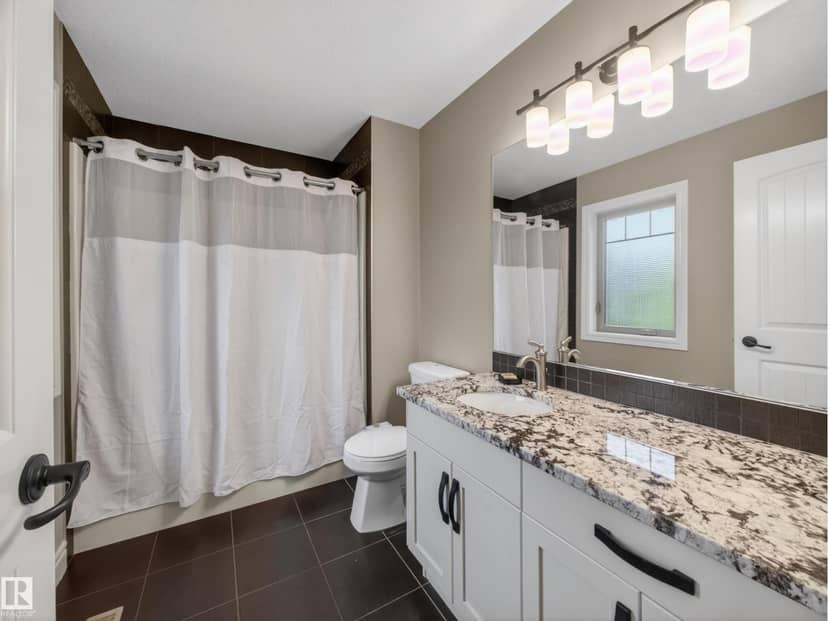 5608 Soleil Bv — photo 38 of 40