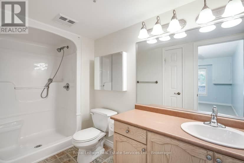 111 - 1460 Bishops Gate, Oakville, photo 6