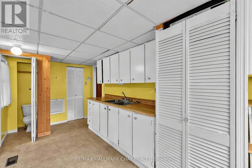 41 Mill Street E — photo 12 of 21