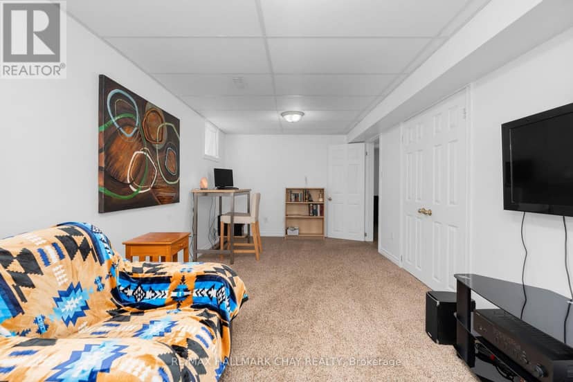 63 Masters Drive — photo 21 of 32