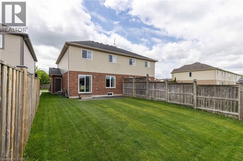 8625 UPPER CANADA Drive, Niagara Falls, photo 2