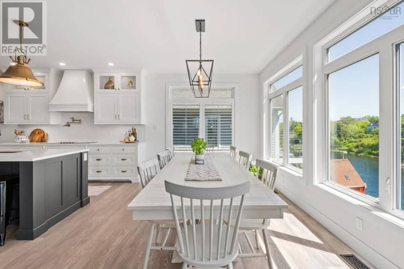 1578 John Brackett Drive — photo 14 of 40