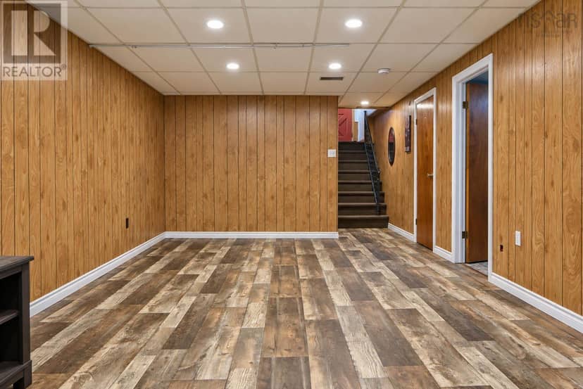 110 Park Street — photo 28 of 40