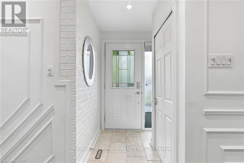 194 Foxbar Road — photo 4 of 24