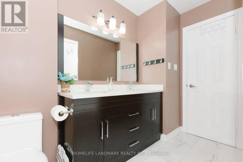 2419 Cashmere Avenue — photo 18 of 29