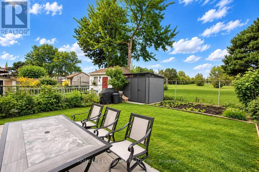 2419 Cashmere Avenue, Mississauga, photo 2