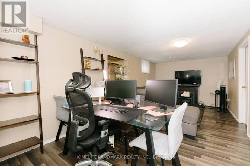 2419 Cashmere Avenue — photo 26 of 29