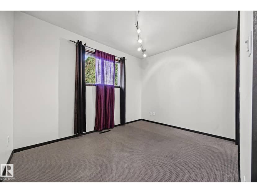 38 Raven Dr — photo 18 of 40