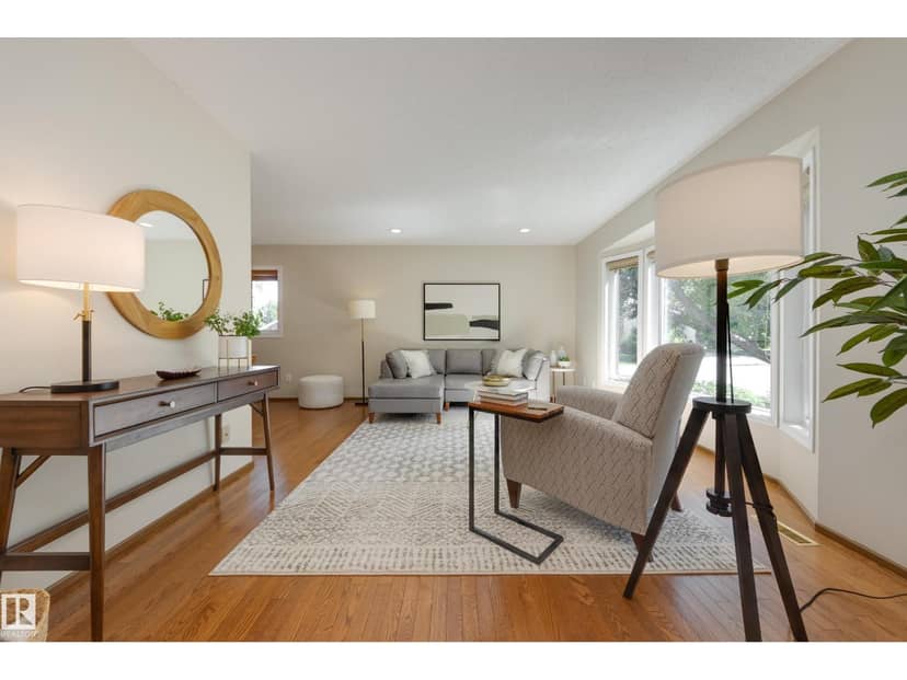 4904 11 AV NW, Edmonton, photo 3