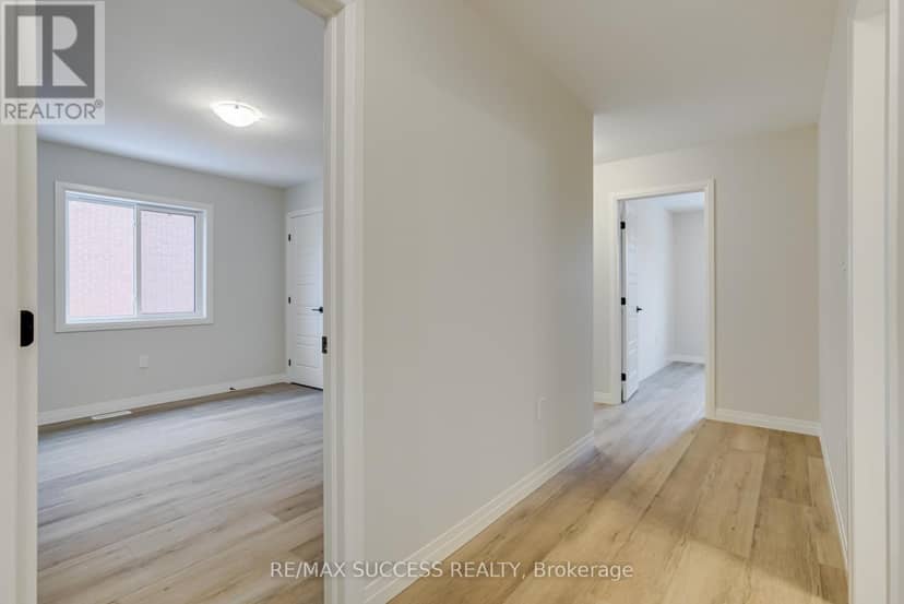 147 Siebert Avenue — photo 31 of 40