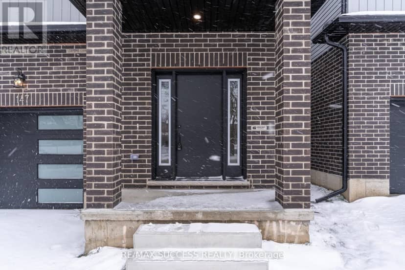 147 Siebert Avenue — photo 6 of 40