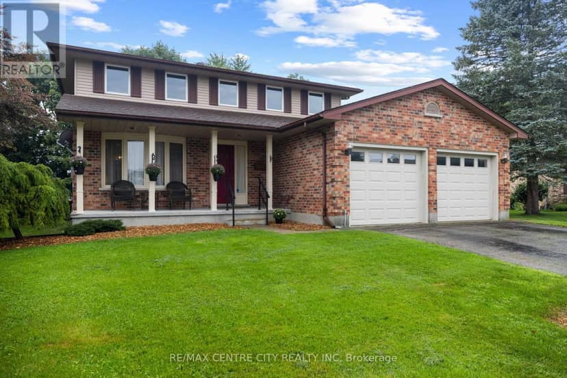 334 Canterbury Place, Central Elgin, photo 2