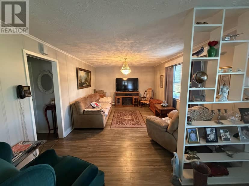 63A&B Brackley Point Road — photo 6 of 28