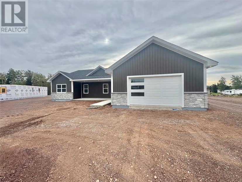 35 McDonald Crescent, Bishop's Falls, photo 2