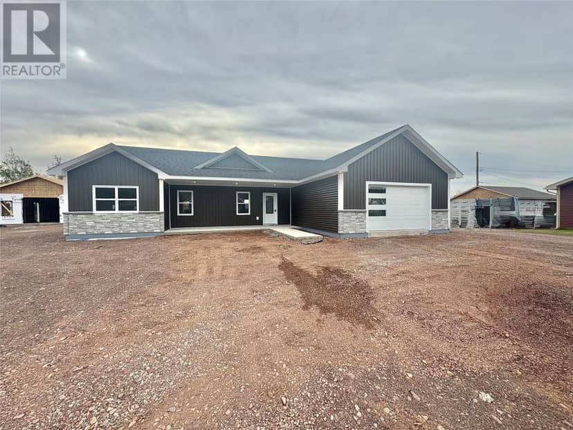 35 McDonald Crescent, Bishop's Falls