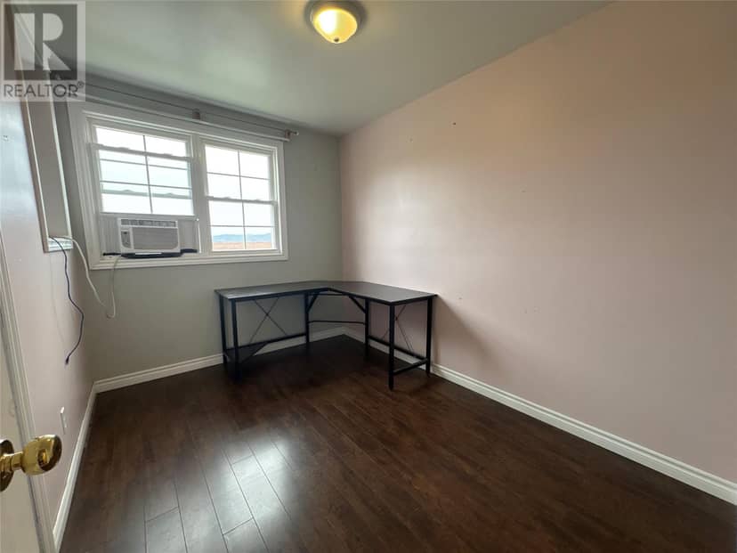 169 Elizabeth Street — photo 14 of 29