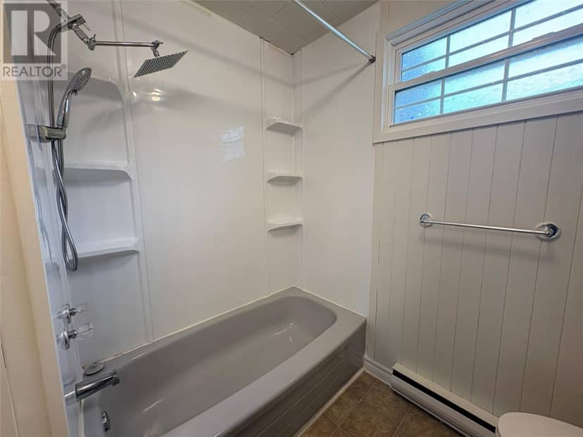 169 Elizabeth Street — photo 17 of 29