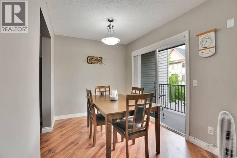 199 Cedarwood Lane SW — photo 15 of 40