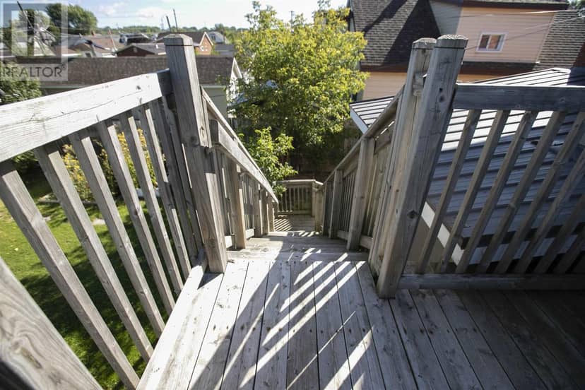 26 Wallace TER — photo 34 of 40